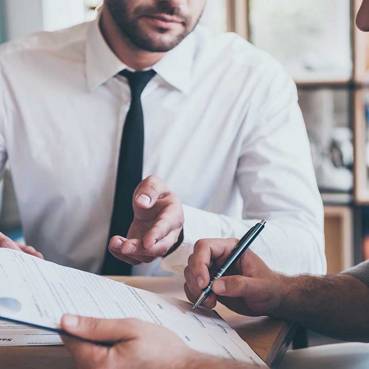 diferencia-asesoria-gestoria-emrpesas